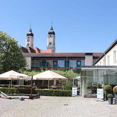 Klostergasthof Roggenburg ภายนอก รูปภาพ