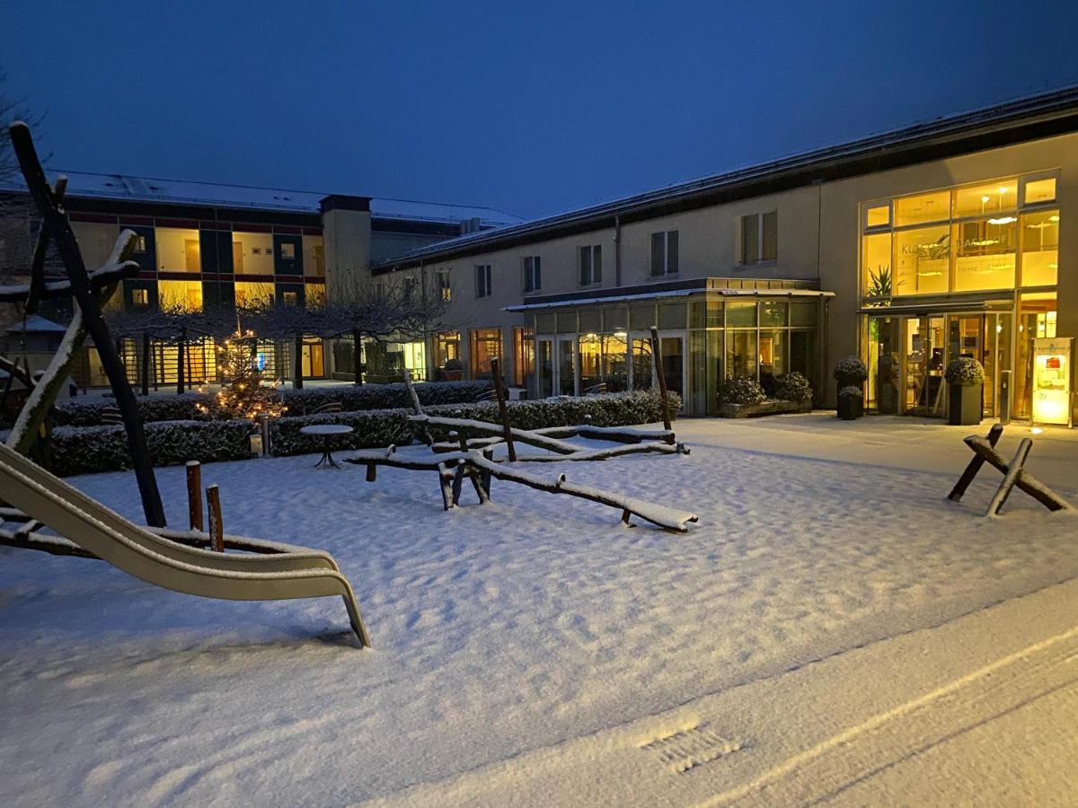 Klostergasthof Roggenburg ภายนอก รูปภาพ