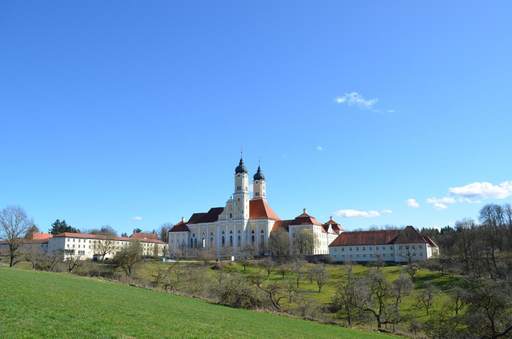 Klostergasthof Roggenburg ภายนอก รูปภาพ
