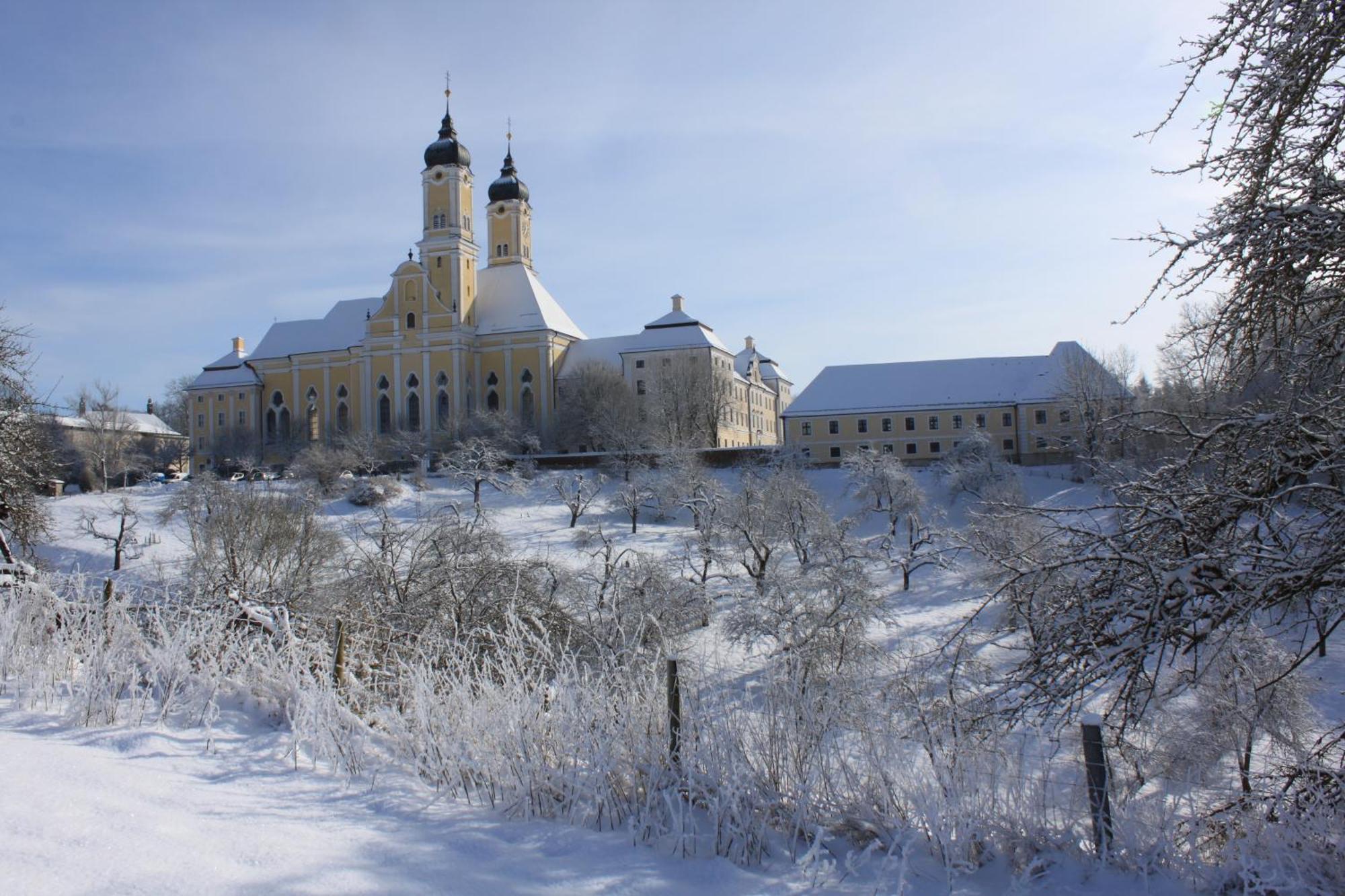 Klostergasthof Roggenburg ภายนอก รูปภาพ